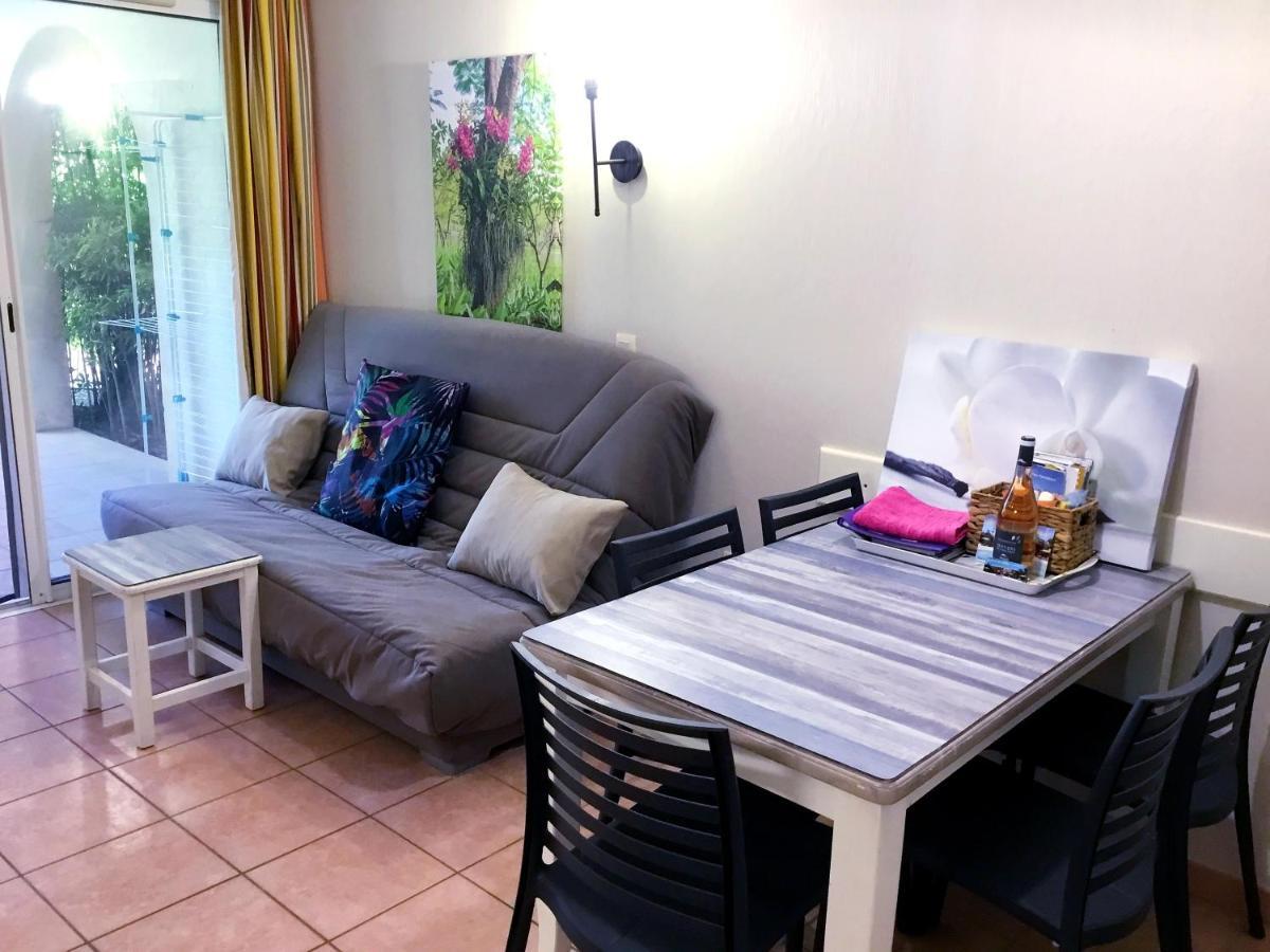 Les Ecrins De La Badine - Hameaux Apartment Hyeres Exterior photo