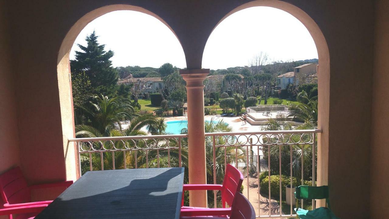Les Ecrins De La Badine - Hameaux Apartment Hyeres Exterior photo