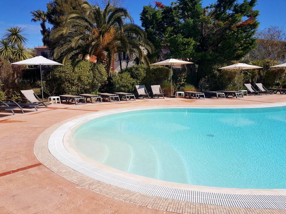 Les Ecrins De La Badine - Hameaux Apartment Hyeres Exterior photo