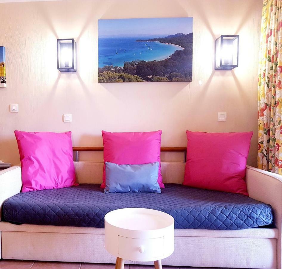 Les Ecrins De La Badine - Hameaux Apartment Hyeres Exterior photo